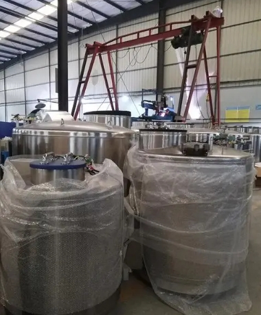 液氮罐生產線 液氮罐生產線