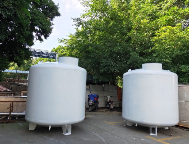 液氮罐運輸 液氮罐運輸